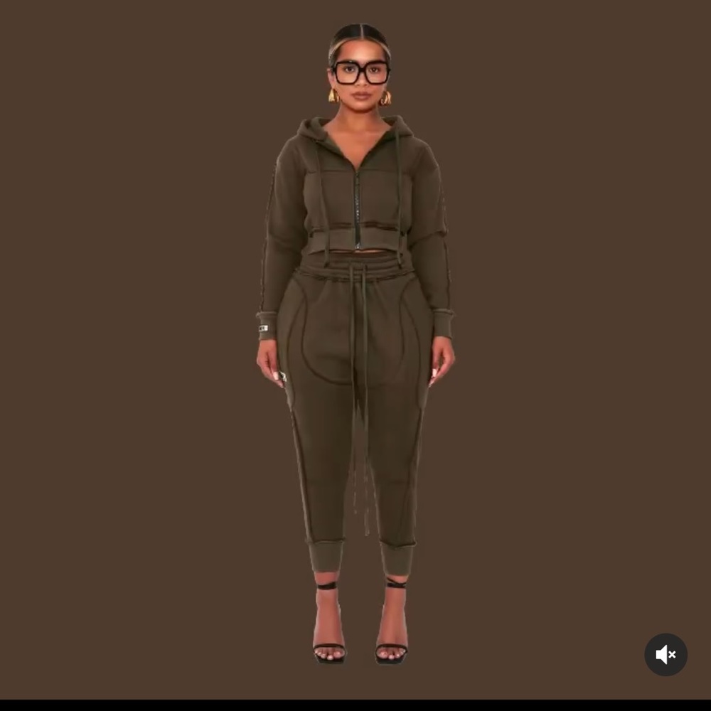 BBX BRAND sweatsuit set